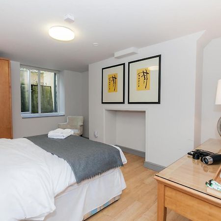 ホテル Townhouse No 12 ハダーズフィールド エクステリア 写真