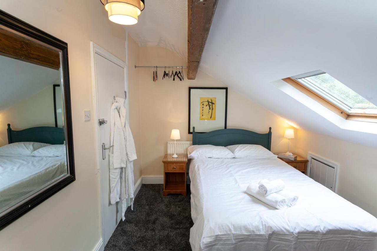 ホテル Townhouse No 12 ハダーズフィールド エクステリア 写真